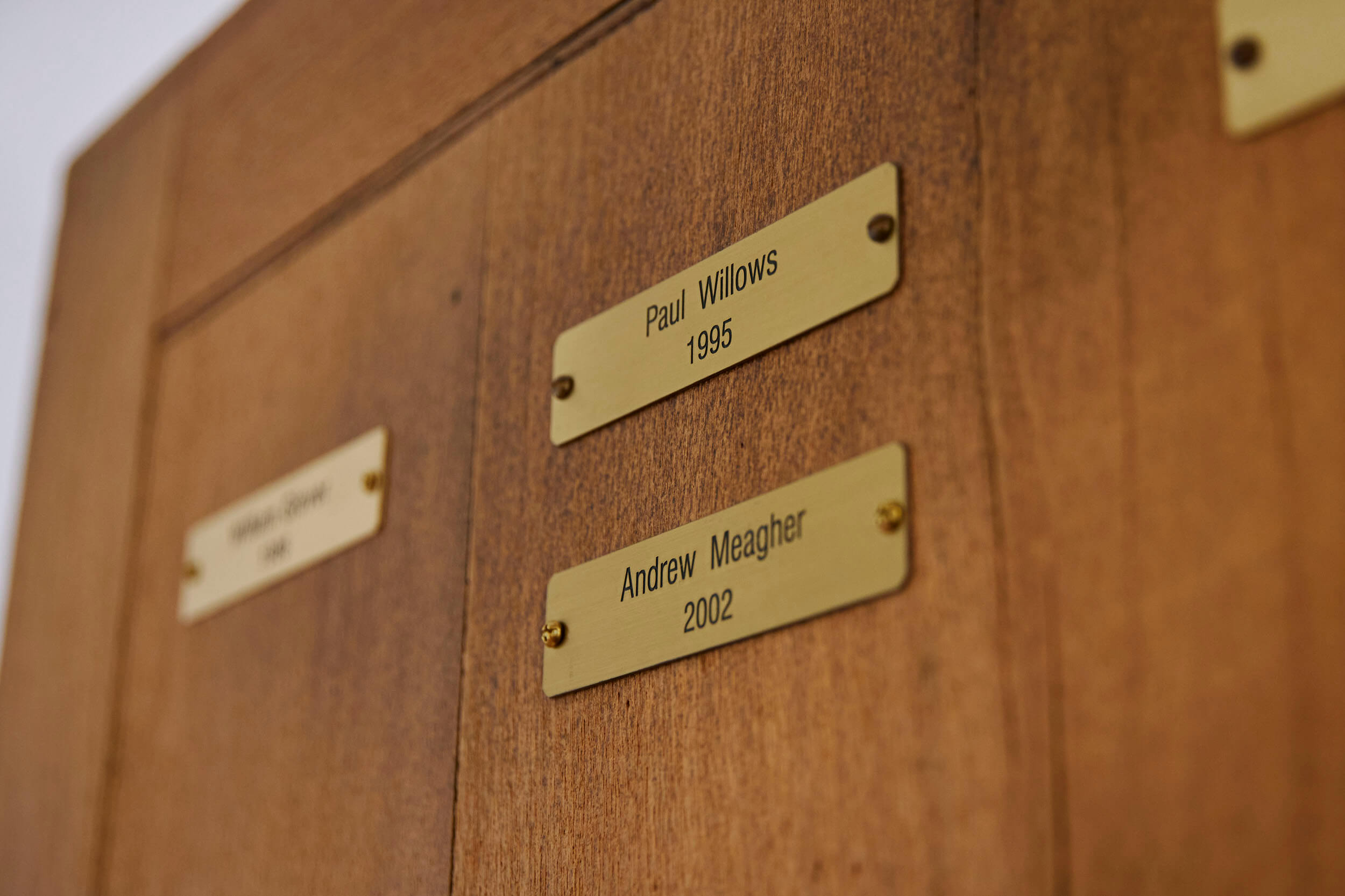 Alumni supporter plaque